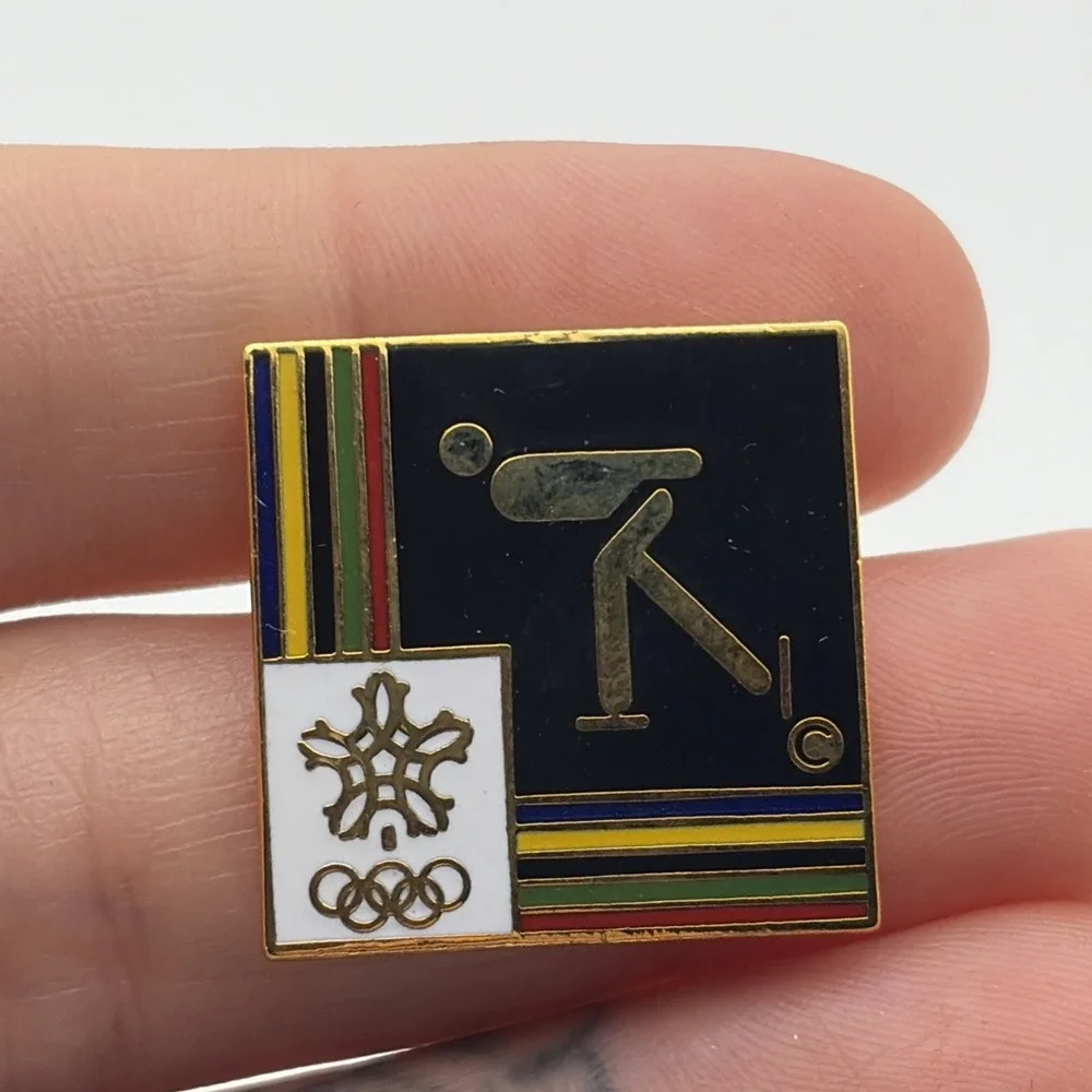 1988 Calgary Winter Olympics Speed Skating Event Lapel‎ Hat Pin